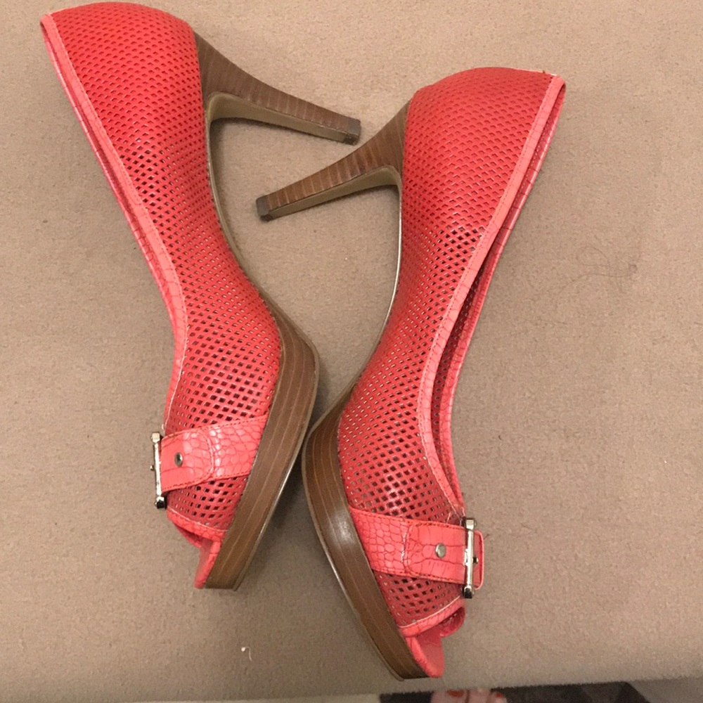 Women’s shoes - Picture 3 of 7